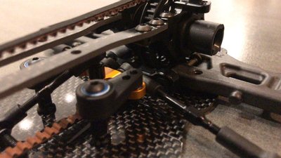 XRAY T4 - 2020 SPECS - 1/10 LUXURY ELECTRIC TC - CARBON - 300026